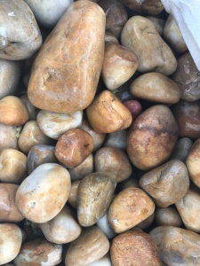 Камень КВАРЦИТ ЦВЕТНОЙ (для бань и саун) галтованный 20 кг