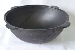 Казан чугунный 80л узбекский без крышки круглое дно